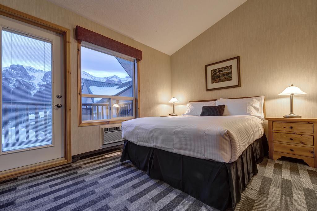 Inn Of The Rockies 캔모어 객실 사진